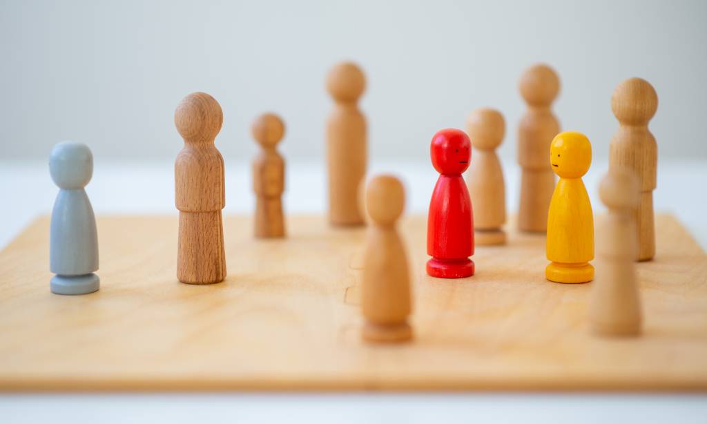 Συστημική Θεραπεία: Τι είναι, πώς λειτουργεί και πότε να την επιλέξετε